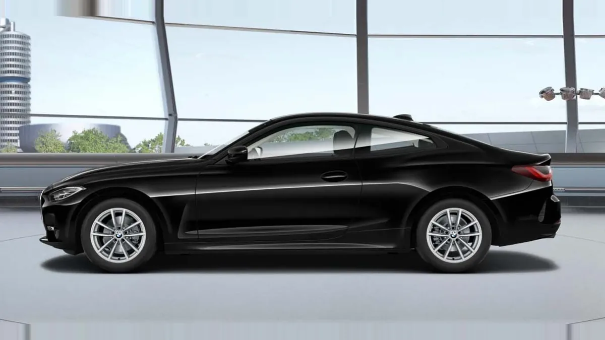 BMW Serie 4 420i Coupé en renting en Zaragoza — Delantera