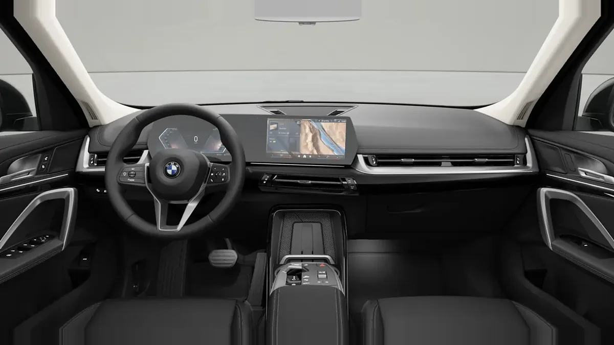 BMW X1 sDrive20d xLine 120kW en renting en Zaragoza — Delantera