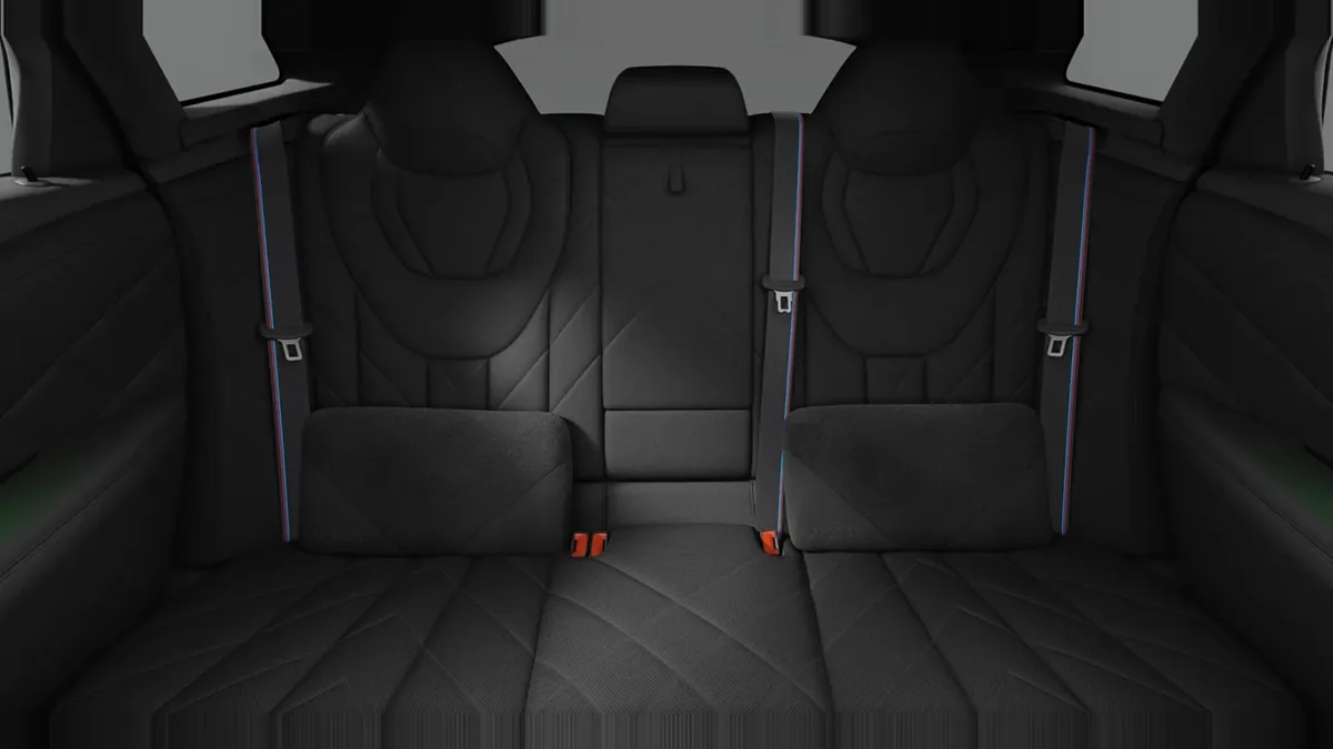 BMW XM 50e 350kW en renting en Zaragoza — vista 6