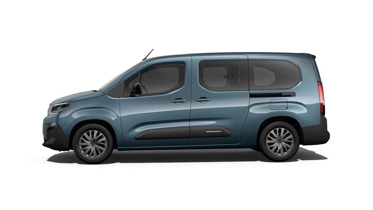 Citroën Berlingo Talla XL BlueHDi 100 YOU L2 N1 Adaptado en renting en Zaragoza — Interior