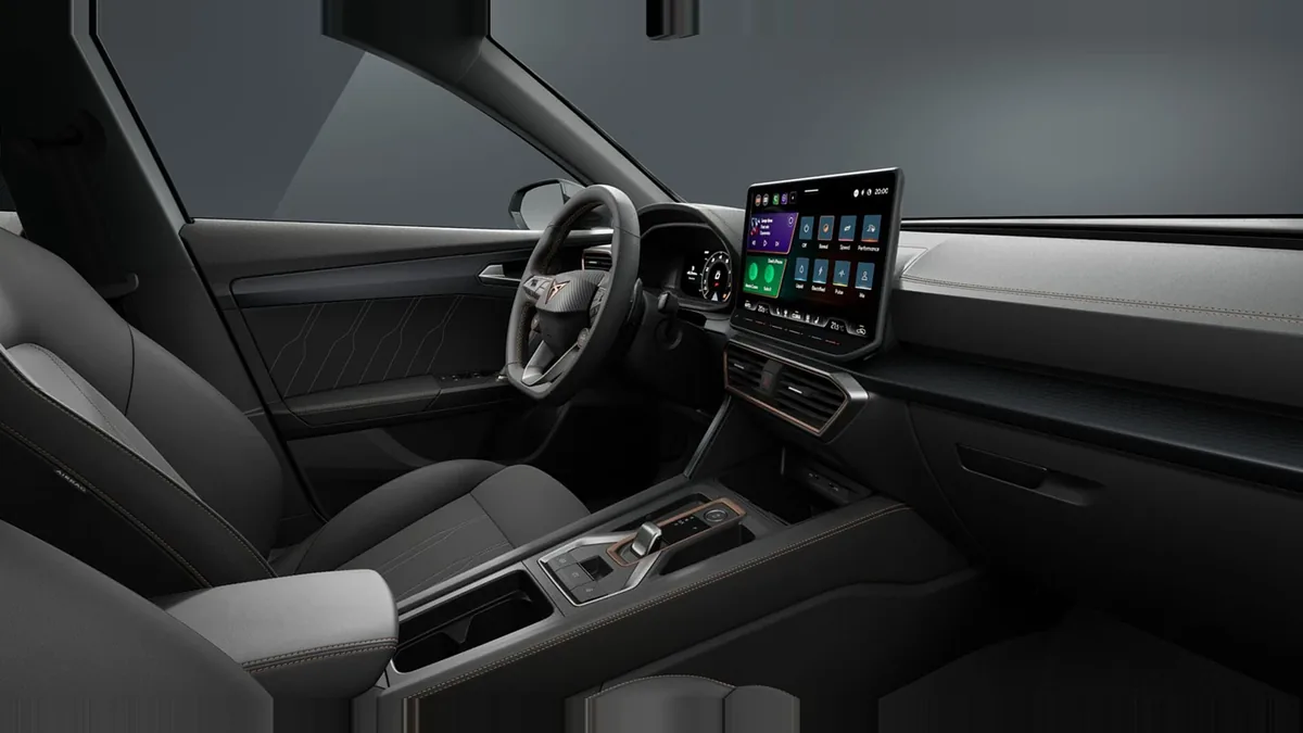 CUPRA Formentor eTSI 1.5 110kW (150CV) DSG 7vel. en renting en Zaragoza — Interior