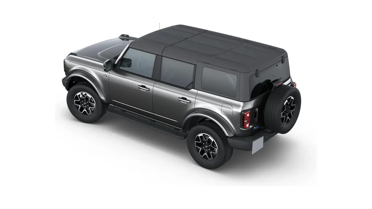 Ford Bronco Outer Banks 2.7 Ecoboost 335CV Automático 4x4 en renting en Zaragoza — Trasera