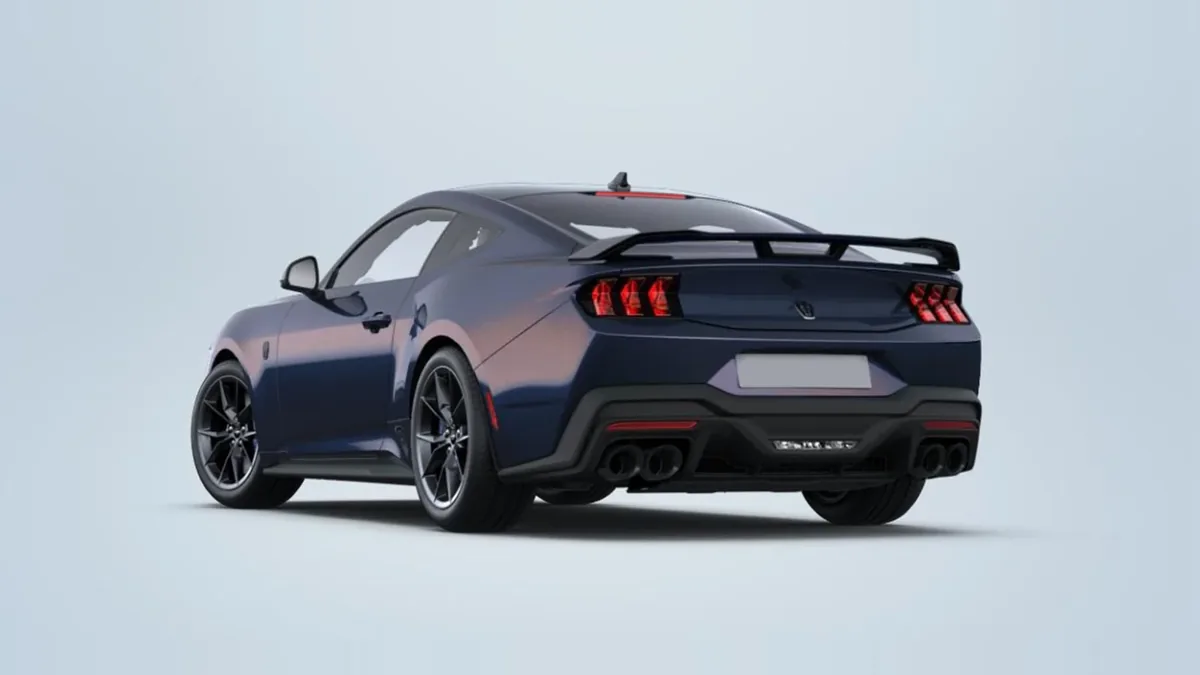 Ford Mustang 5.0 Ti-VCT V8 Mustang Dark House AT en renting en Zaragoza — Trasera