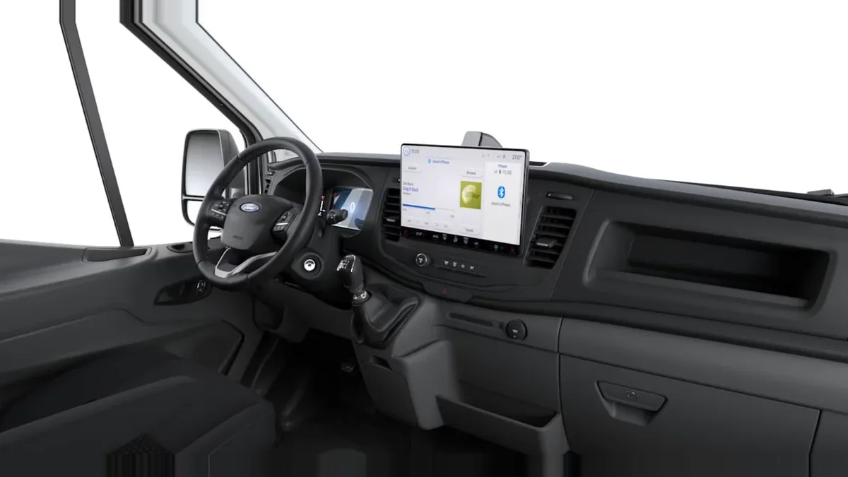 Ford TRANSIT 350 L3 Trend N1 EcoBlue 96kW FWD en renting en Zaragoza — Delantera