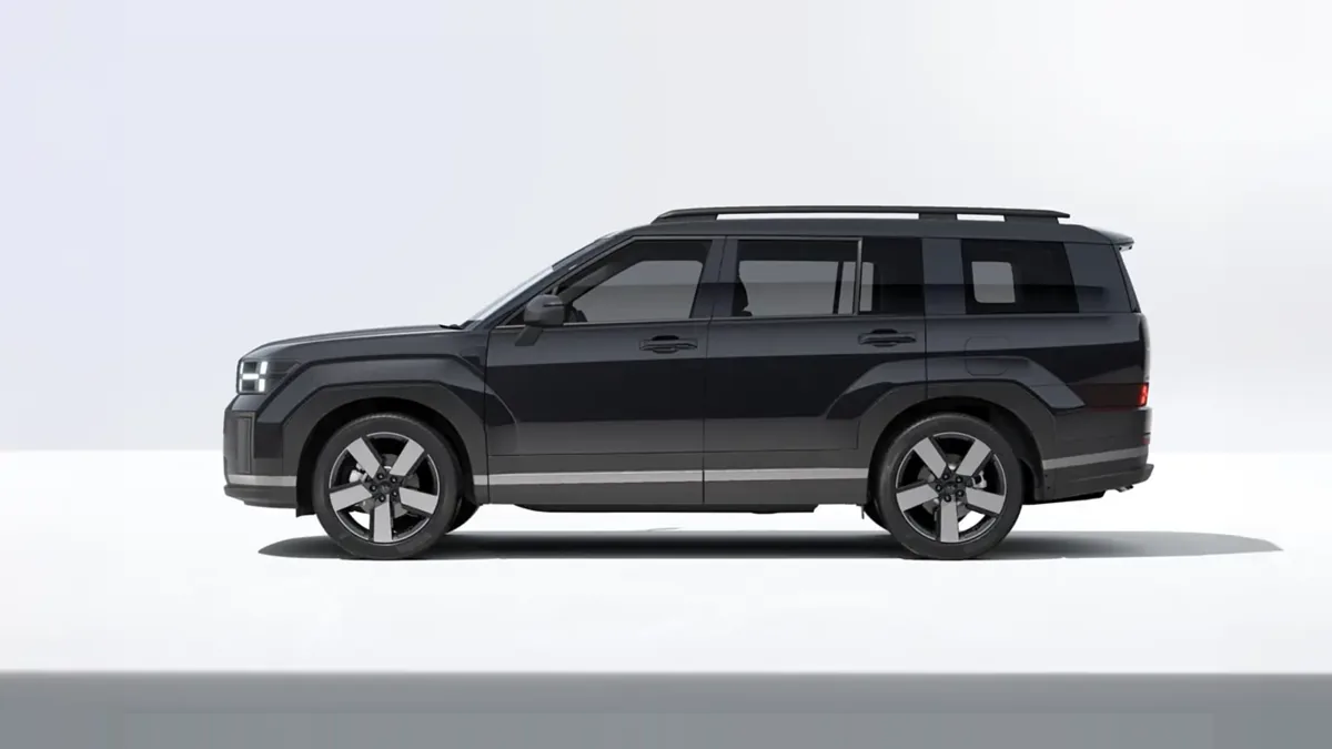 Hyundai Santa Fe 1.6 T-GDI Maxx PHEV 252CV 4x4 6AT en renting en Zaragoza — Trasera