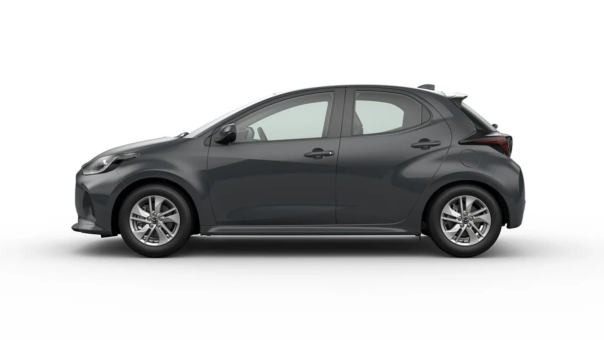 Mazda 2 Hybrid 1.5 85kW 116CV CVT Centre-Line GRY en renting en Zaragoza — Lateral
