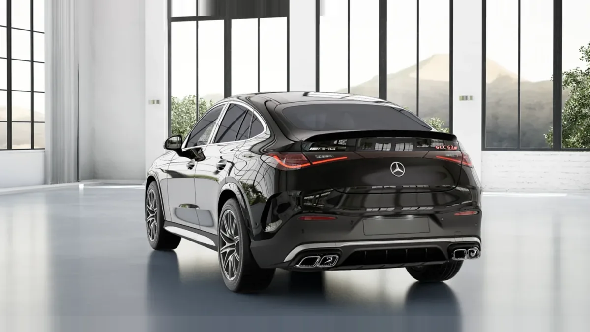 Mercedes-AMG GLC Coupé 63 S E Performance en renting en Zaragoza — Trasera