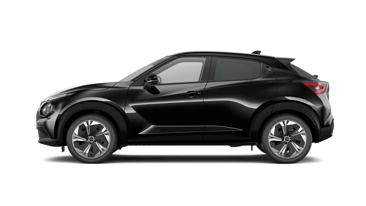 Nissan JUKE HYBRID N-CONNECTA 145CV AUT. en renting en Zaragoza — Trasera
