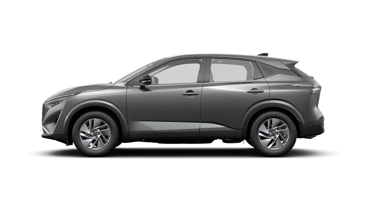 Nissan Qashqai DIG-T 158CV MHEV 4x2 Acenta II en renting en Zaragoza — Trasera