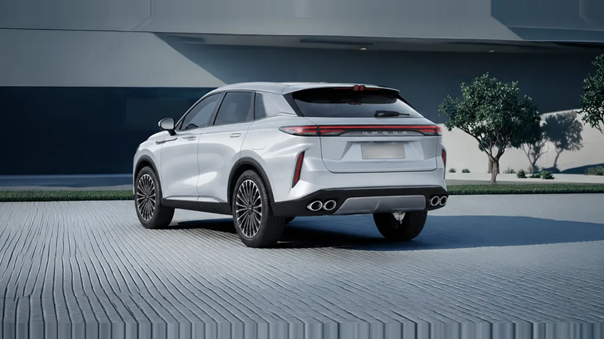 Omoda 9 SHS Premium 1.5 TGDI 3DHT 395kW (537CV) AWD en renting en Zaragoza — Trasera