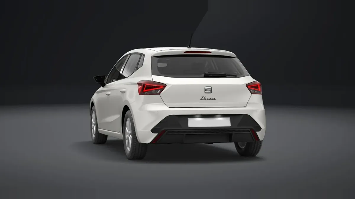 SEAT Ibiza 1.0 TSI Start/Stop Style+ (95CV) en renting en Zaragoza — Trasera