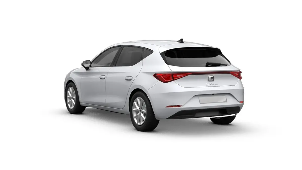 SEAT León 1.5 eTSI DSG-7 S&S Style XL en renting en Zaragoza — Interior