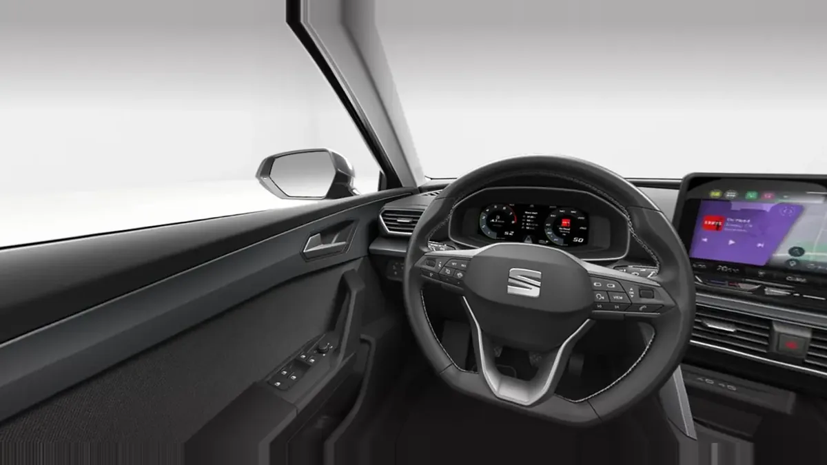 SEAT León 1.5 eTSI DSG-7 S&S Style XL en renting en Zaragoza — vista 7