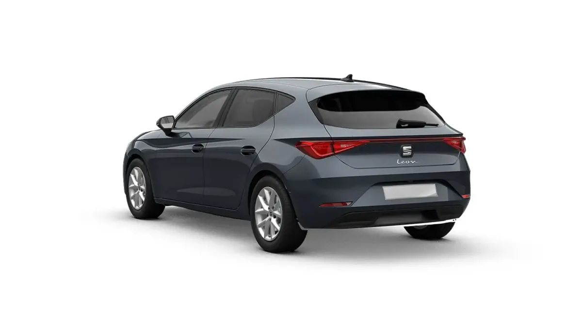 SEAT León 1.5 eTSI Style Fleet Pack en renting en Zaragoza — Trasera