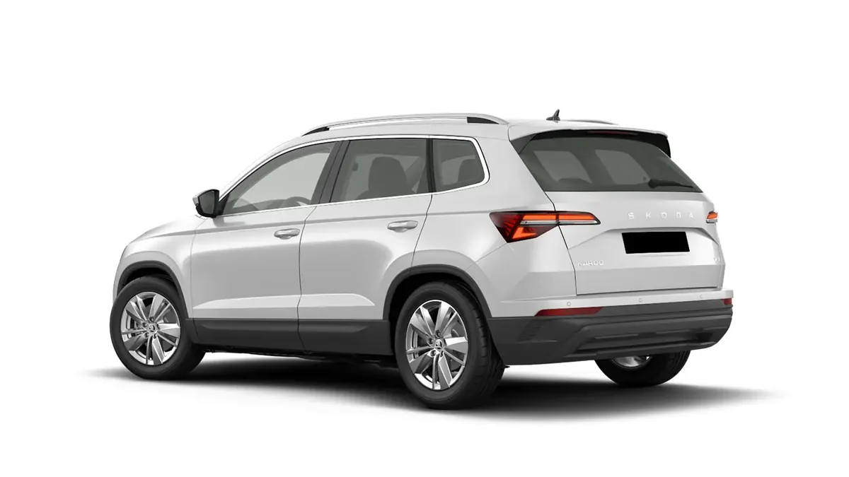 Škoda Karoq Selection 2.0 TDI 150cv 4x4 DSG en renting en Zaragoza — Delantera