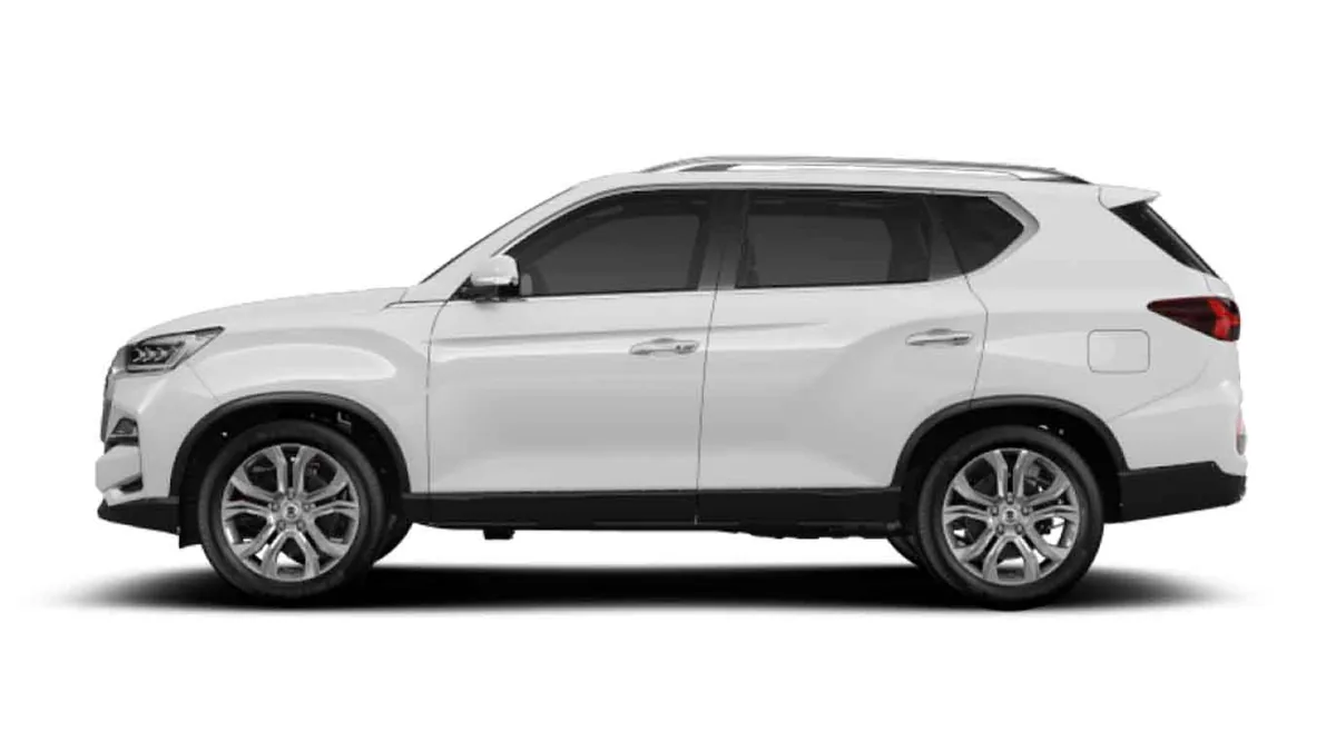 KGM Rexton D22 DTR Pro 4x4 Aut. en renting en Zaragoza — Trasera