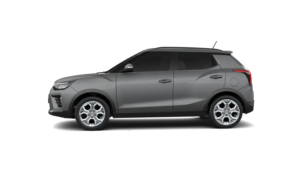 KGM Tívoli G15 Urban Plus 4x2 en renting en Zaragoza — Delantera