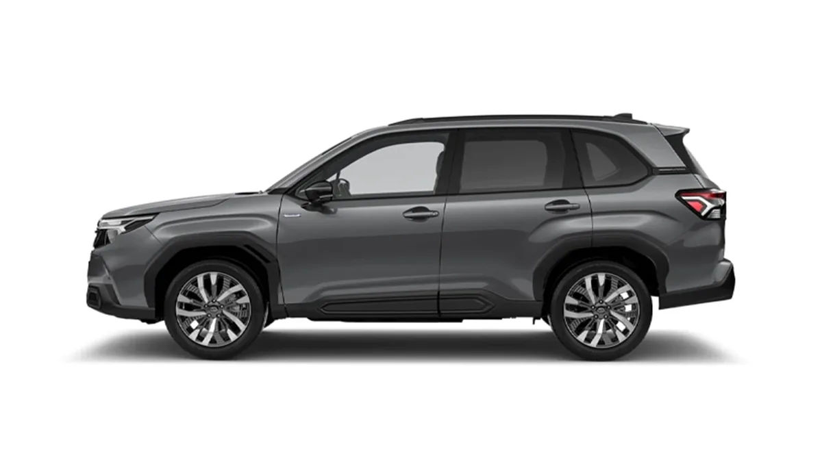 Subaru Forester 2.0i Hybrid Field CVT en renting en Zaragoza — Delantera