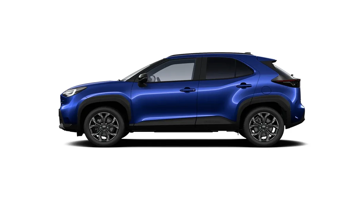 Toyota Yaris Cross 130H e-CVT 5P Active en renting en Zaragoza — Trasera