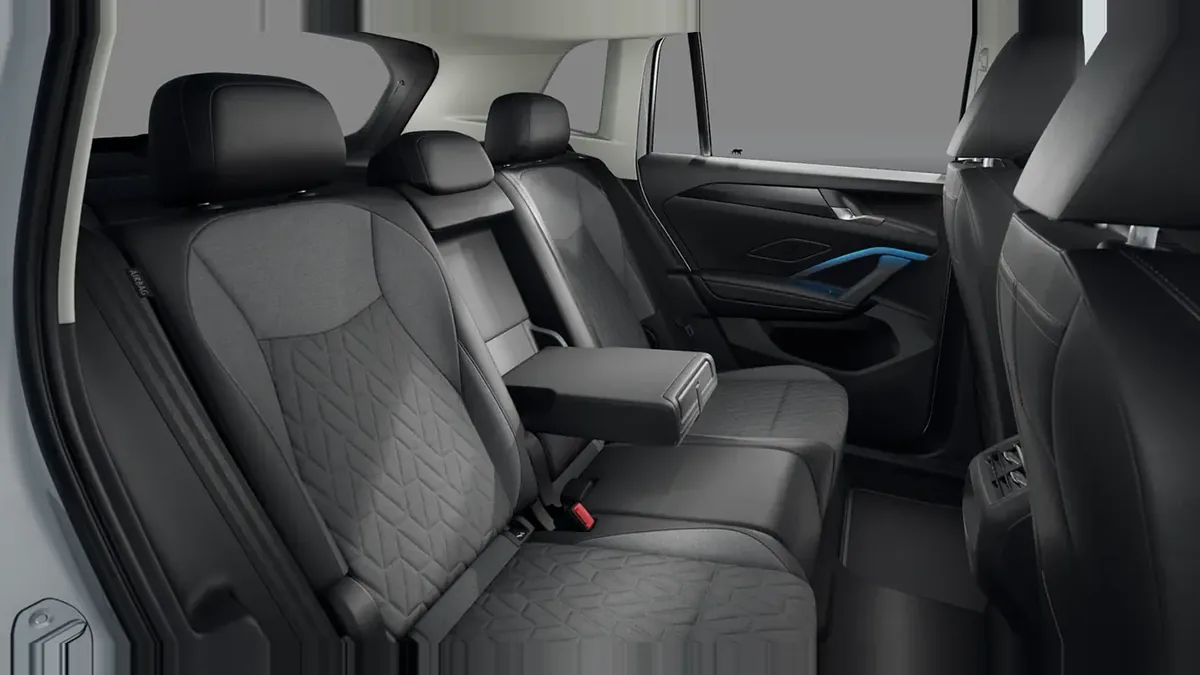 Volkswagen Tiguan "Más" 2.0 TDI DSG en renting en Zaragoza — vista 9